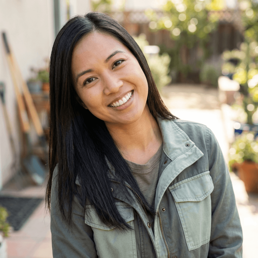 Lisa Chen, Customer Solutions Director